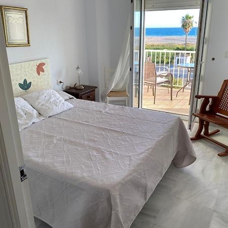 Apartamento Dos Faros 콘일데라프론테라 외부 사진